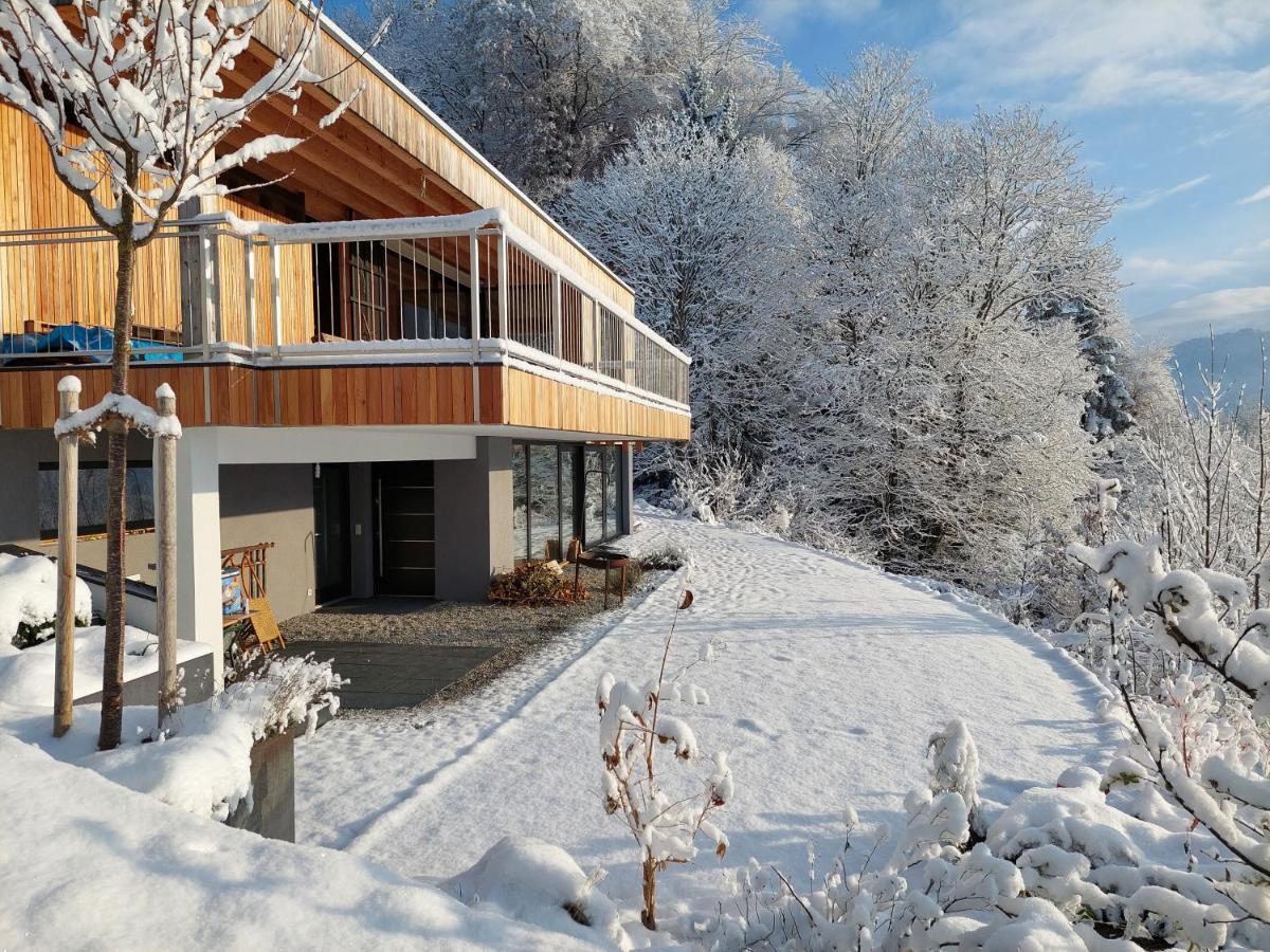 Casa Farnach Apartment Bildstein Exterior photo